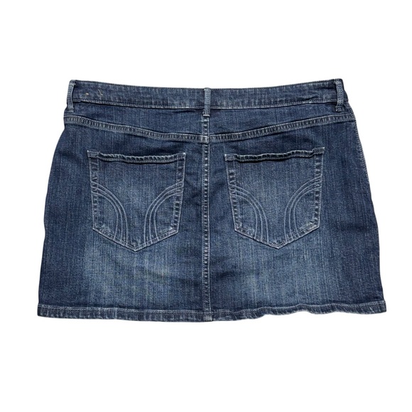 Hollister Y2K Micro Mini Skirt Womens Sz 15 Blue Denim Low Rise‎ Casual Preppy - Picture 2 of 9